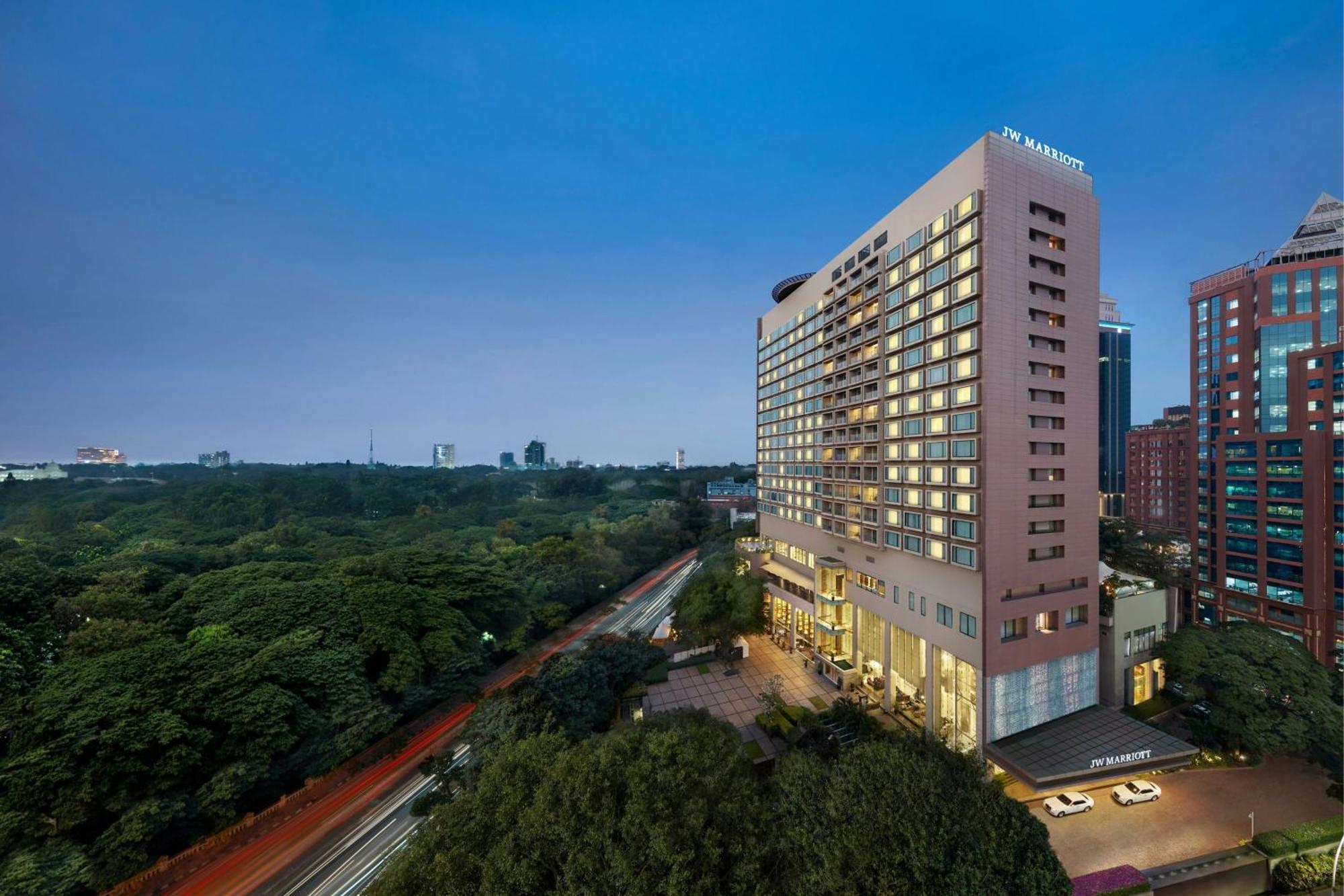 Jw Marriott Hotel Bengaluru Exterior foto